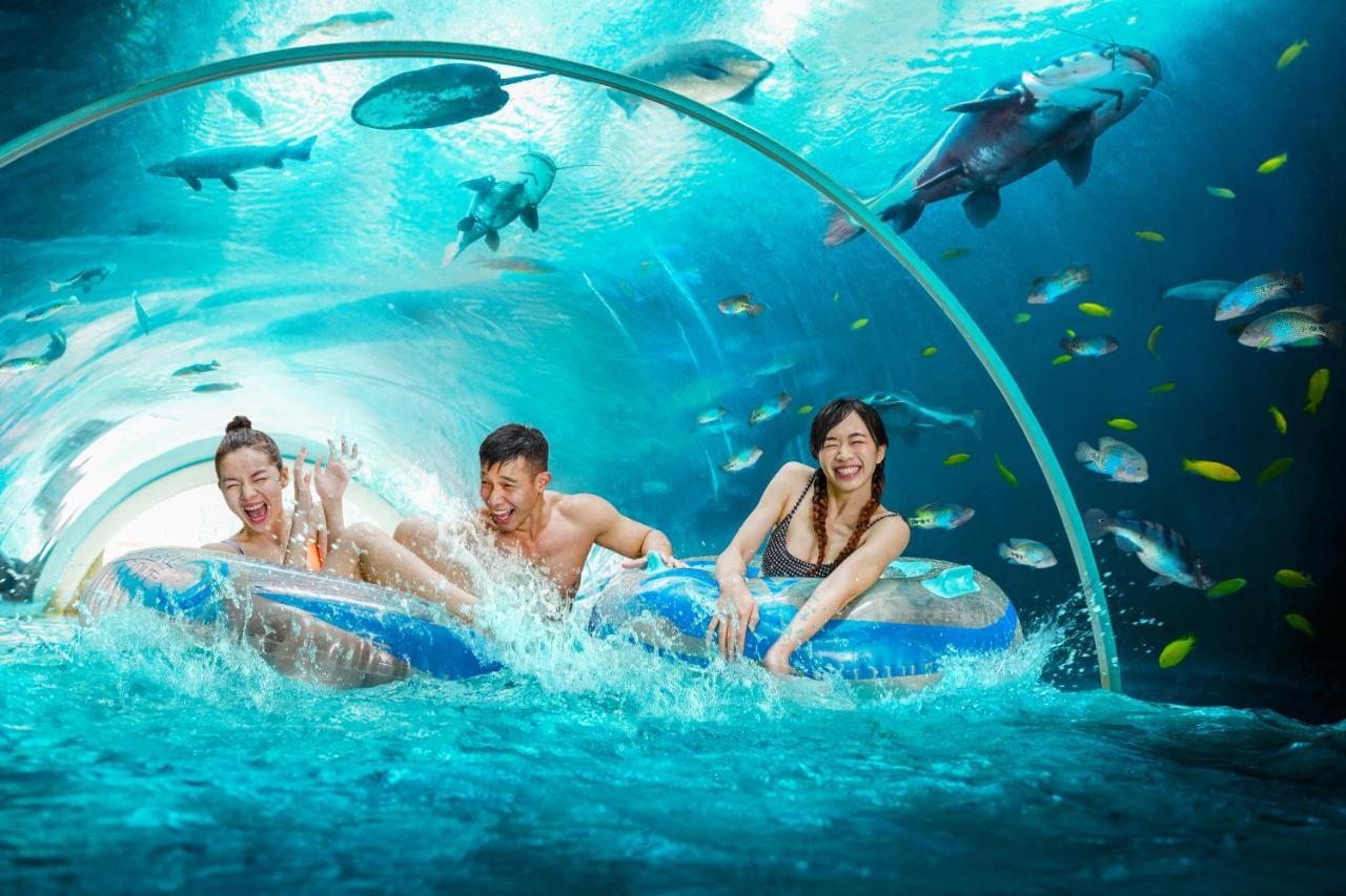 Resorts World Sentosa - Crockfords Tower Singapore Esterno foto
